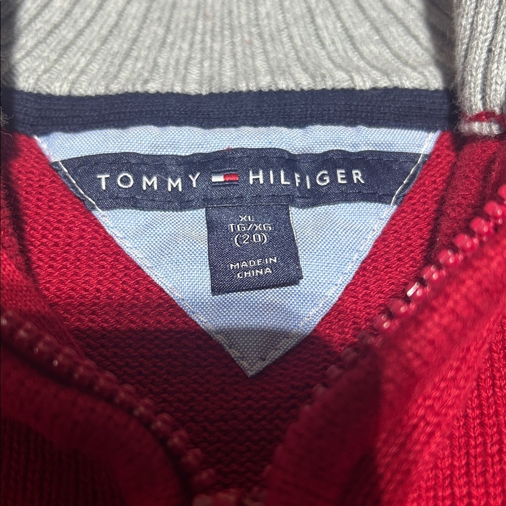 Tommy Hilfiger Sweater - Youth Boys XL - Picture 7 of 8